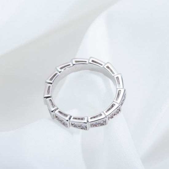 Bvlgari Full Diamond Snake Bone Ring