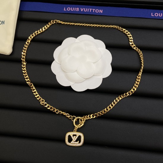 LV Necklace/Bracelet/Earrings 3in1 Set