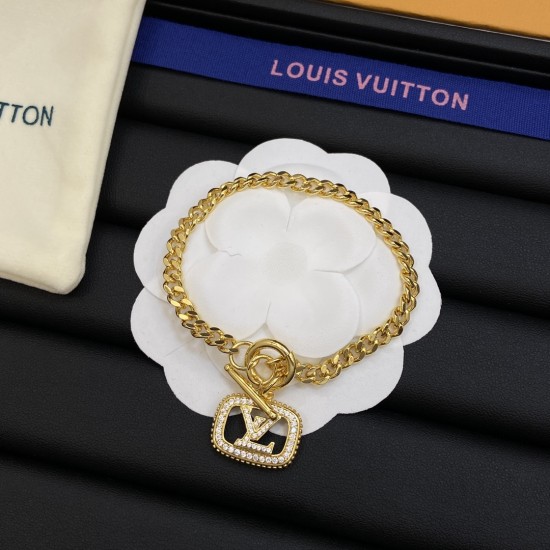 LV Necklace/Bracelet/Earrings 3in1 Set