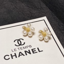 Chanel Minimalist Style Flower Earrings