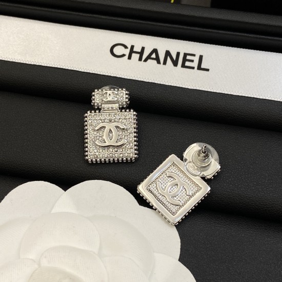 Chanel Necklace/Bracelet/Earrings 3in1 Set