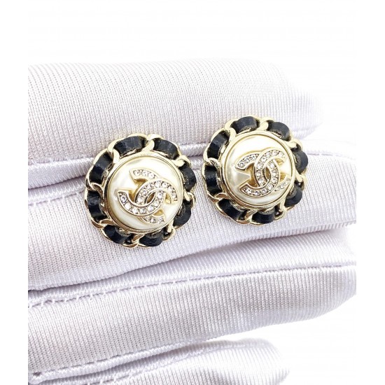 Chanel Black Round Earrings