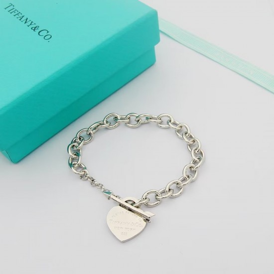 Tiffany One Arrow Heart Piercing Bracelet