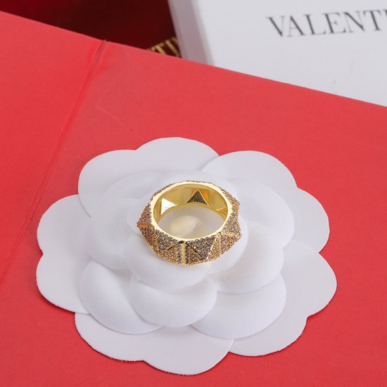 Valentino Ring