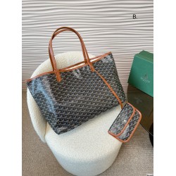 GOYARD SAINT LOUIS PM BAG