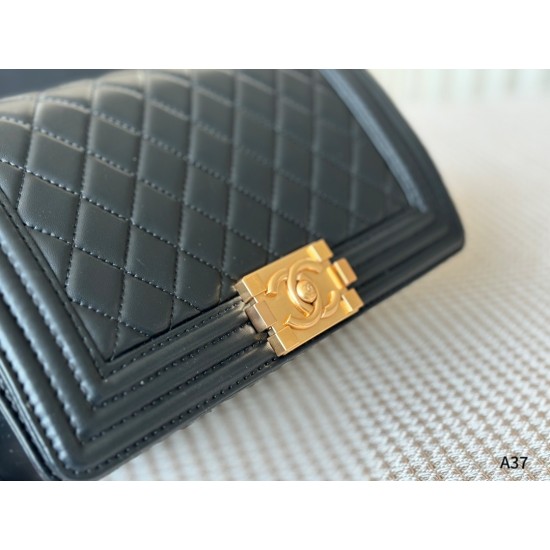 CHANEL BOY CHANEL HANDBAG