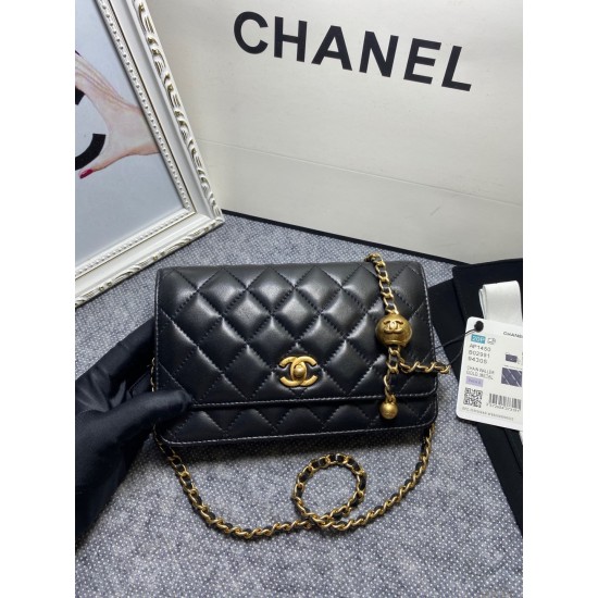 CHANEL WALLET ON CHAIN