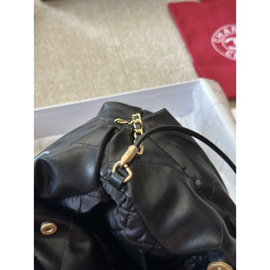 CHANEL 22 MINI HANDBAG