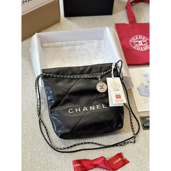 CHANEL 22 MINI HANDBAG