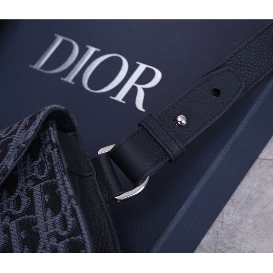 DIOR SADDLE MESSENGER BAG OBLIQUE JACQUARD IN NOIR