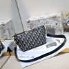 DIOR MEDIUM DIORTRAVEL NOMAD POUCH