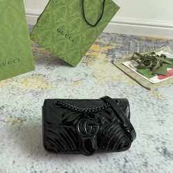 GUCCI GG MARMONT MINI BAG