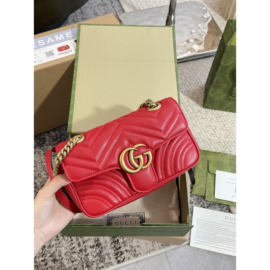 GUCCI GG MARMONT MINI BAG