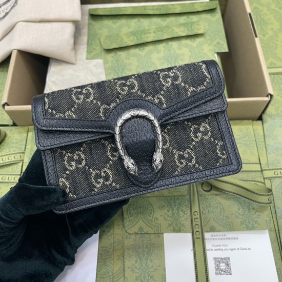 GUCCI DIONYSUS GG SUPREME SUPER MINI BAG