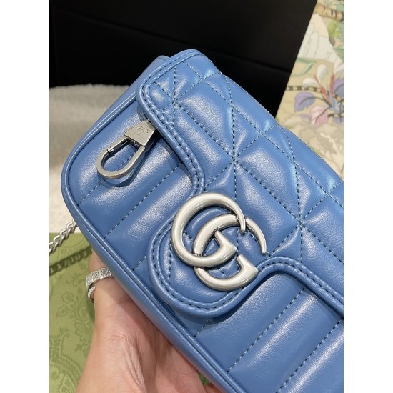 GUCCI GG MARMONT SUPER MINI BAG