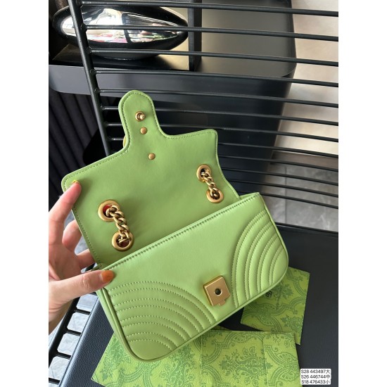 GUCCI GG MARMONT SUPER MINI BAG