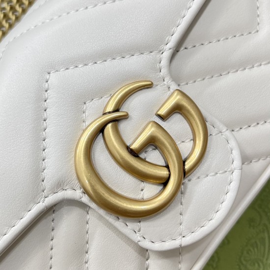 GUCCI GG MARMONT SUPER MINI BAG