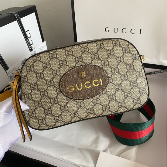 GUCCI NEO VINTAGE GG SUPREME MESSENGER BAG