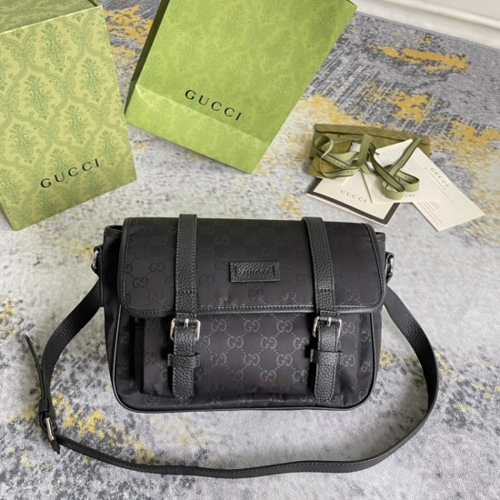 GUCCI GG LOGO BLACK NYLON FLAP MESSENGER BAG