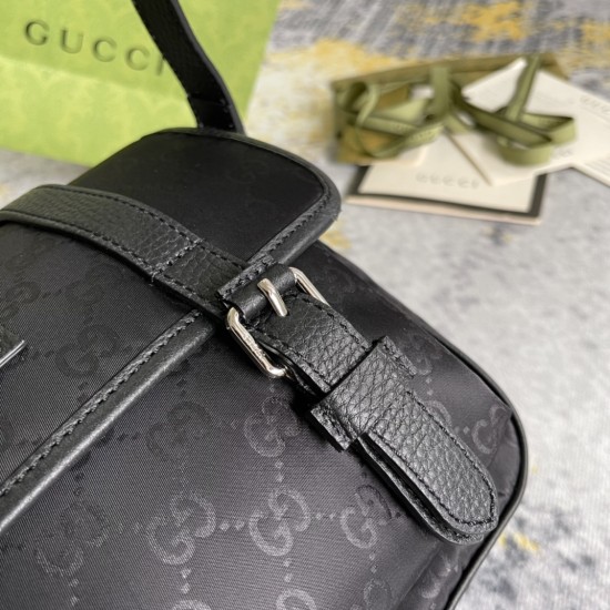 GUCCI GG LOGO BLACK NYLON FLAP MESSENGER BAG