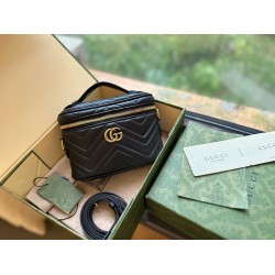 GUCCI HANDBAGS GG MARMONT BACKPACK/HANDBAG