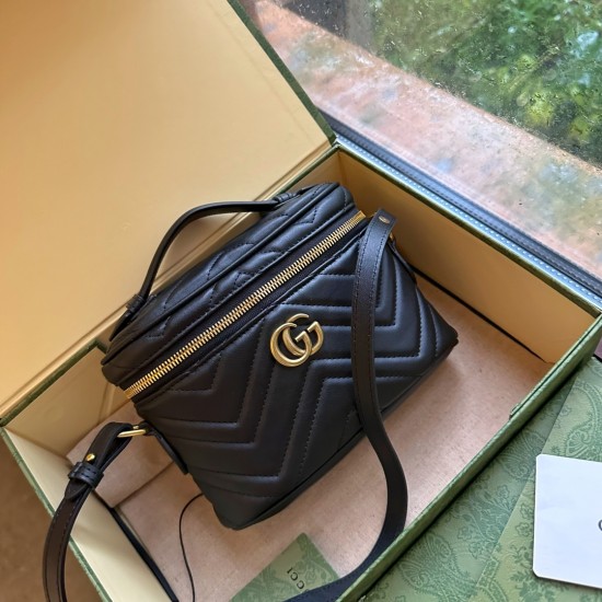 GUCCI HANDBAGS GG MARMONT BACKPACK/HANDBAG