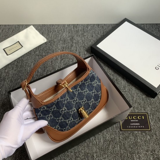 GUCCI JACKIE 1961 MINI SHOULDER BAG