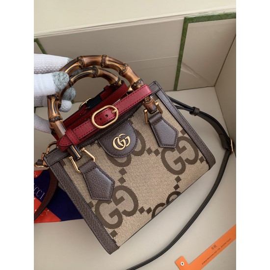 GUCCI DIANA MINI TOTE BAG