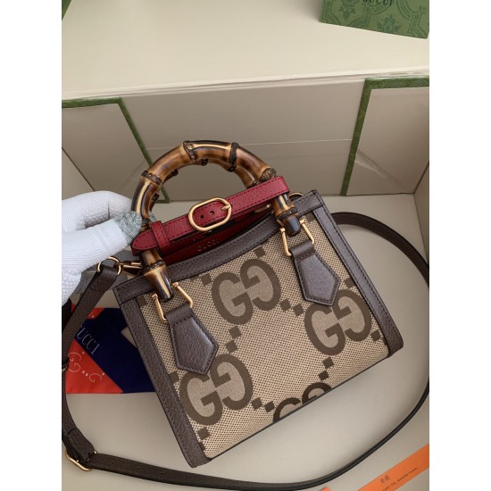 GUCCI DIANA MINI TOTE BAG