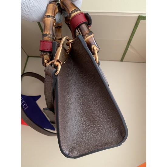 GUCCI DIANA MINI TOTE BAG