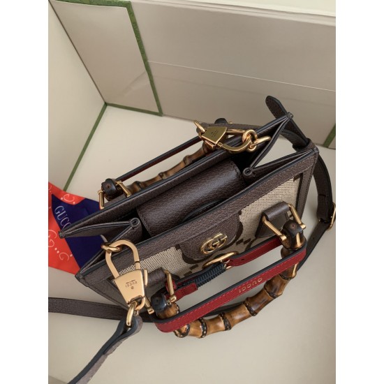 GUCCI DIANA MINI TOTE BAG