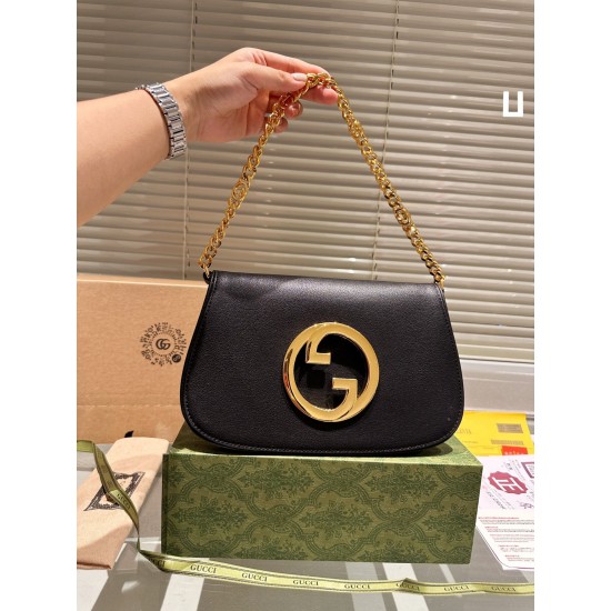 GUCCI BLONDIE SHOULDER BAG