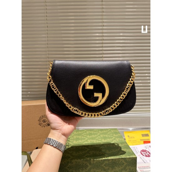 GUCCI BLONDIE SHOULDER BAG