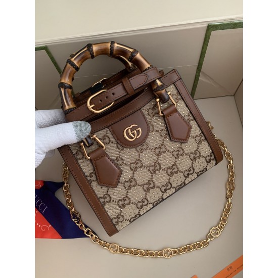 GUCCI DIANA MINI TOTE BAG