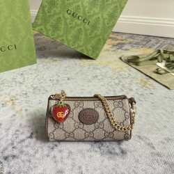 GUCCI COIN PURSE WITH DOUBLE G STRAWBERRY