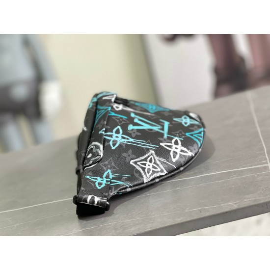 LV DISCOVERY BUMBAG GRAFFITI MULTICOLOR