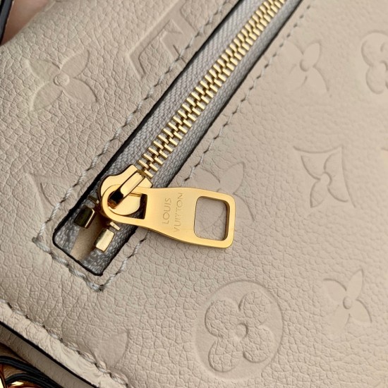 LV POCHETTE METIS EAST WEST