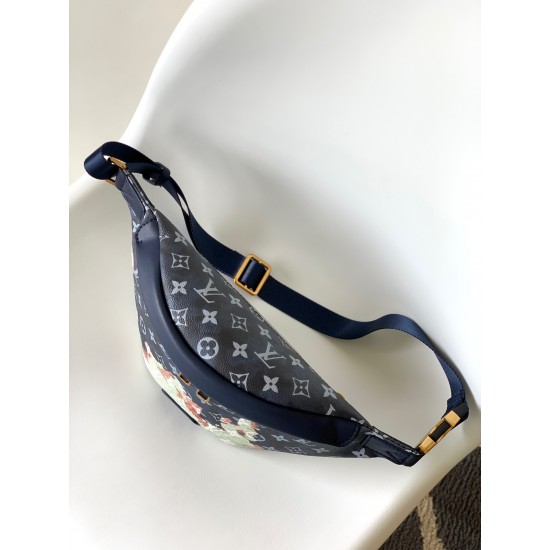 LV DISCOVERY BUMBAG PM