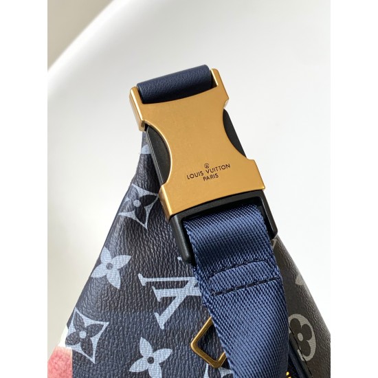 LV DISCOVERY BUMBAG PM