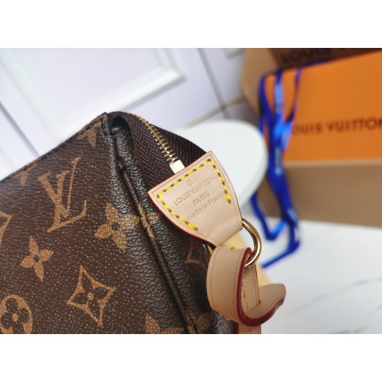 LV POCHETTE ACCESSOIRES MONOGRAM