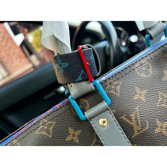 LV TAIGA KEEPERBAND LIERRE 45 2018 COLLECTION 