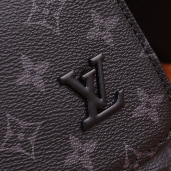 LV DISTRICT MM CROSSBODY MESSENGER BAG