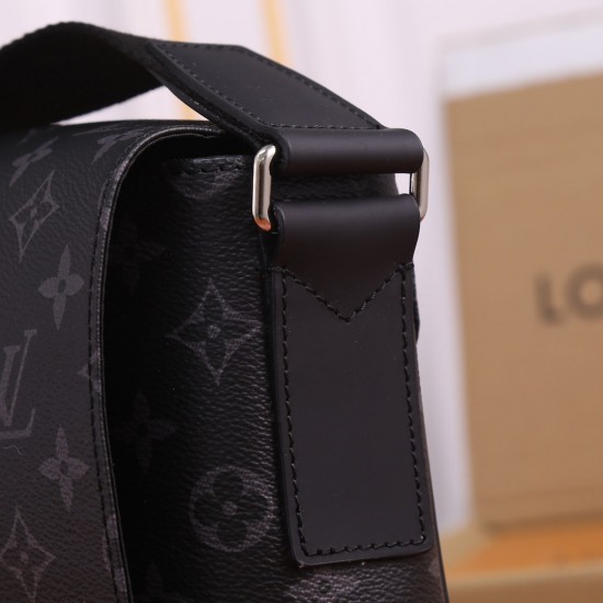 LV DISTRICT MM CROSSBODY MESSENGER BAG