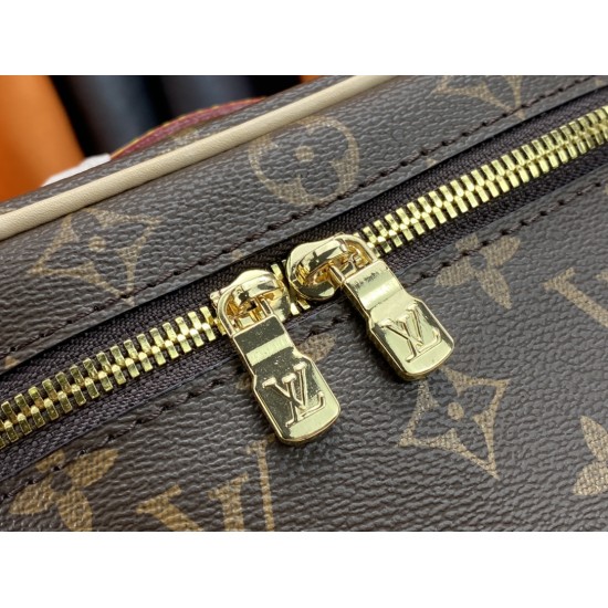 LV NICE MINI TOILETRY POUCH MONOGRAM CANVAS