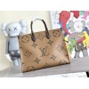 LV ONTHEGO GM TOTE SHOULDER BAG