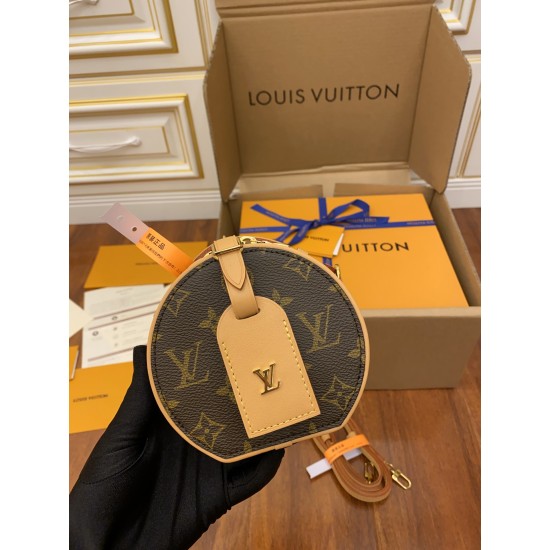 LV MINI BOITE CHAPEAU MONOGRAM 