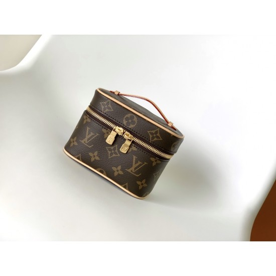 LV NICE NANO TOILETRY POUCH