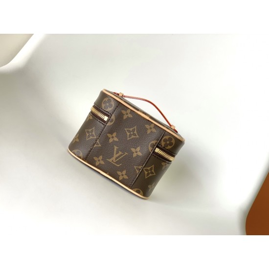 LV NICE NANO TOILETRY POUCH