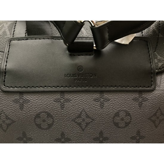 LV CHRISTOPHER MM