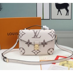 LV POCHETTE METIS